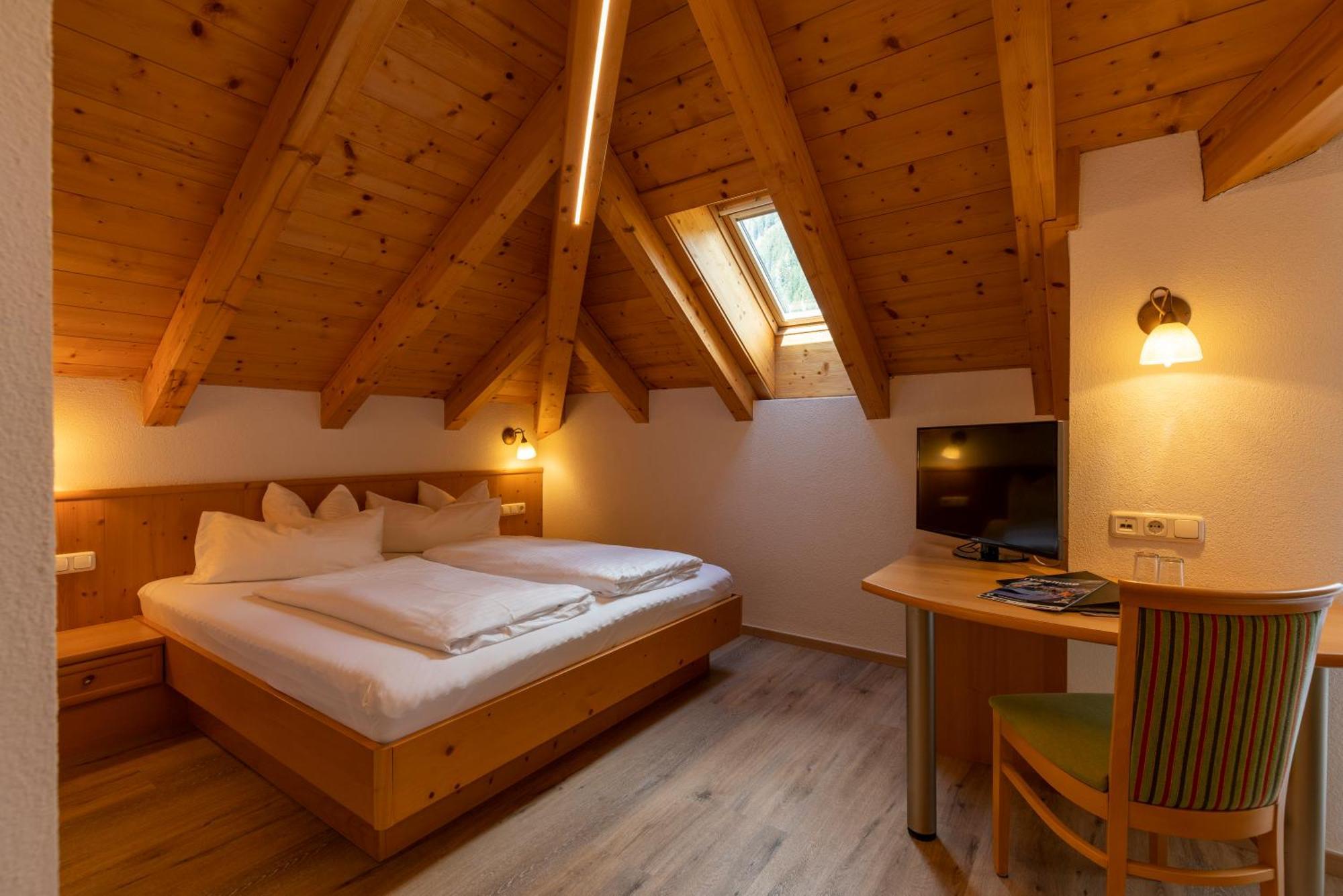Alpenhotel Erika Ischgl Eksteriør bilde