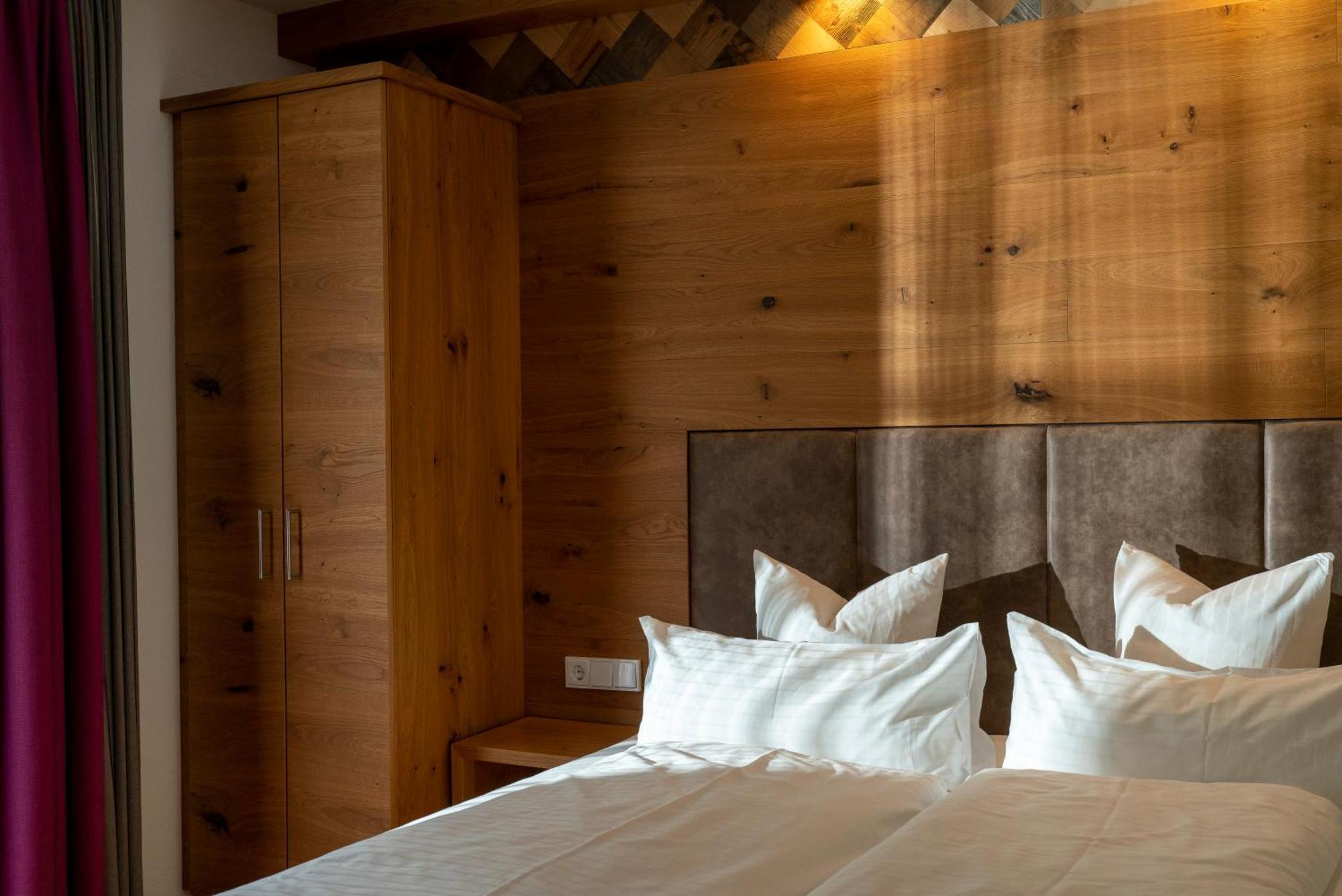 Alpenhotel Erika Ischgl Eksteriør bilde